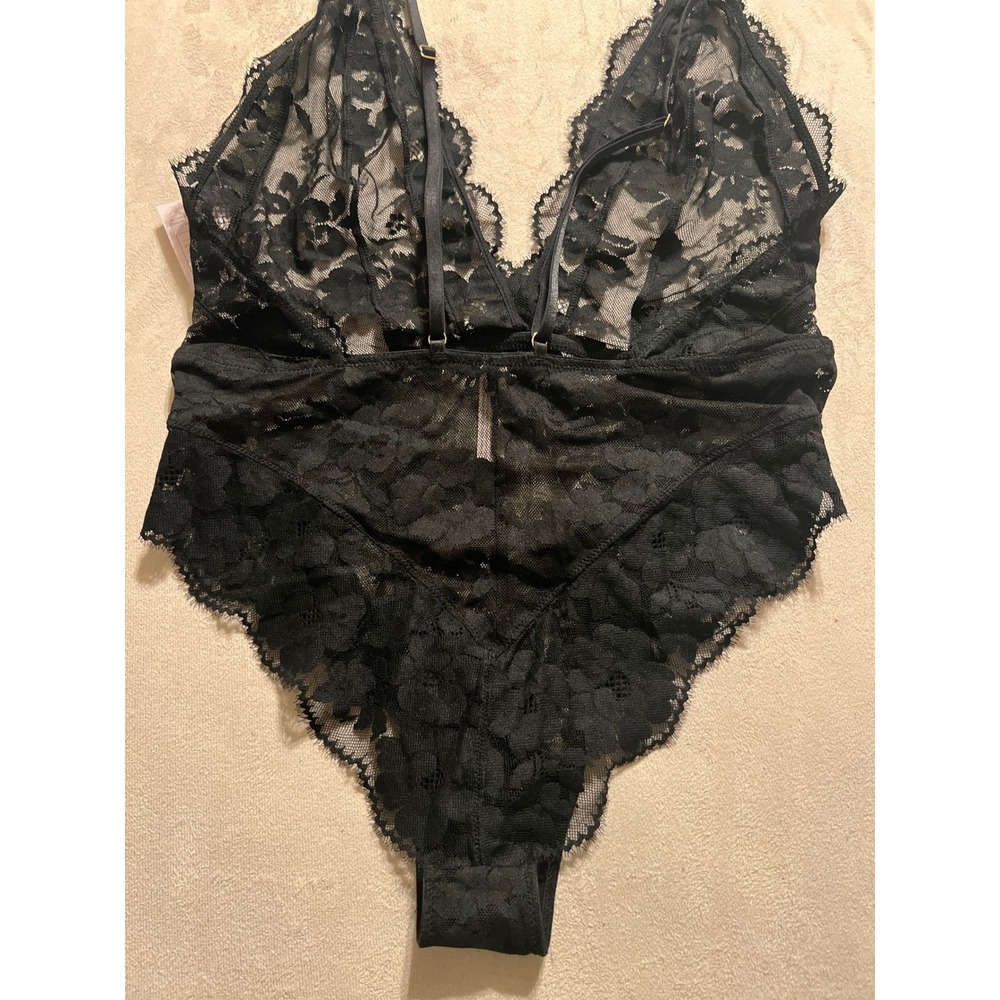 Auden Womens Black Floral Lace Bodysuit Teddy Sheer V-Neck P6610E Medium NWT - Picture 9 of 10